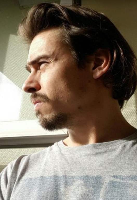 Profilo di Moustakim